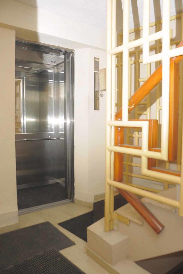 Apartment In Colombo Luaran gambar